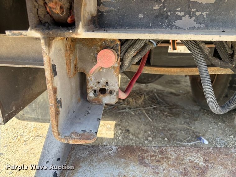 image for item YA3286 2015 Ford F750 Super Duty chipper truck