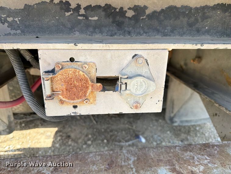 image for item YA3286 2015 Ford F750 Super Duty chipper truck