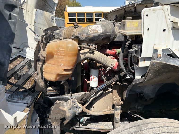 image for item YA3286 2015 Ford F750 Super Duty chipper truck