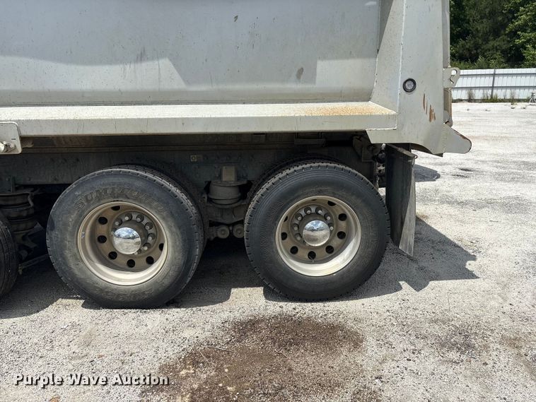image for item YA3490 2024 Peterbilt 567 dump truck