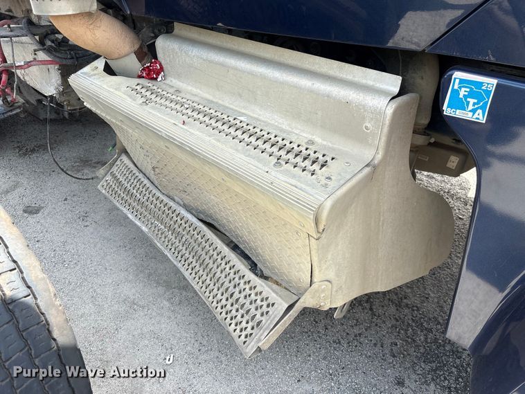 image for item YA3490 2024 Peterbilt 567 dump truck
