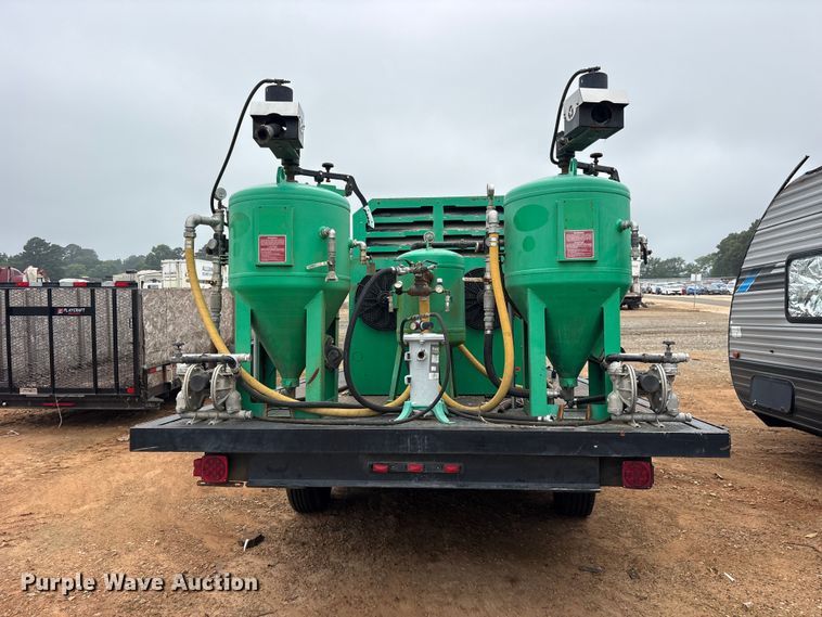 image for item YA3719 2021 Dustless Blasting sand blasting trailer
