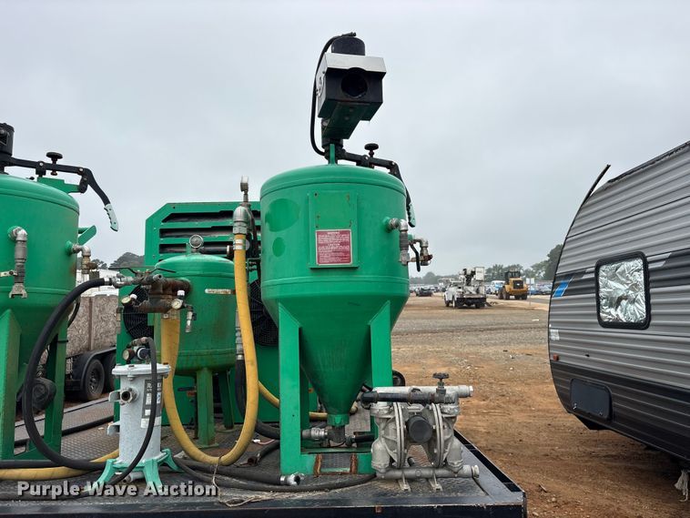 image for item YA3719 2021 Dustless Blasting sand blasting trailer