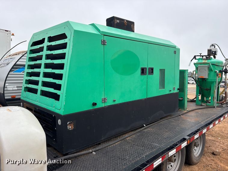 image for item YA3719 2021 Dustless Blasting sand blasting trailer
