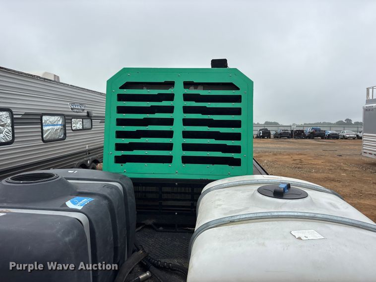 image for item YA3719 2021 Dustless Blasting sand blasting trailer