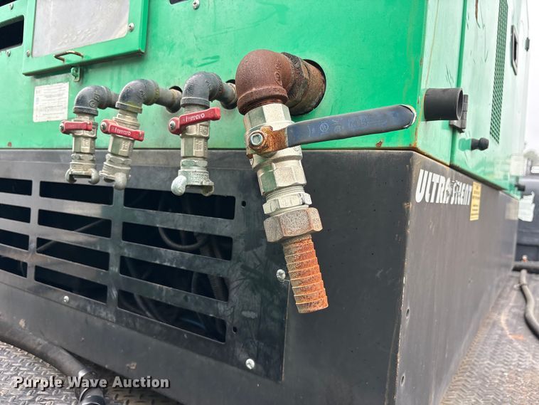 image for item YA3719 2021 Dustless Blasting sand blasting trailer