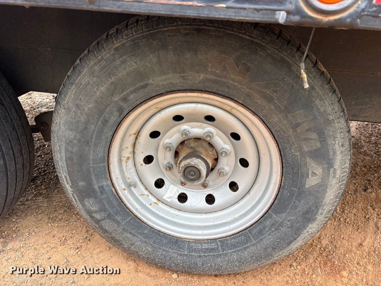 image for item YA3719 2021 Dustless Blasting sand blasting trailer