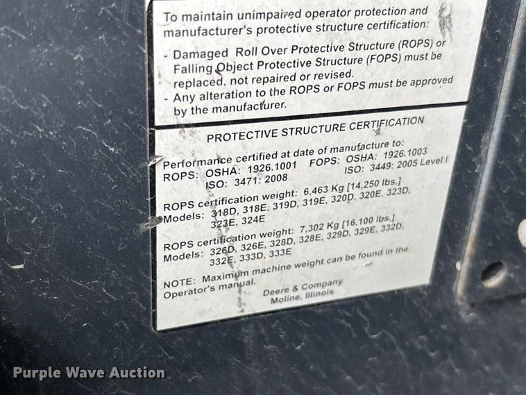 image for item YA3918 2018 John Deere 324E skid steer loader