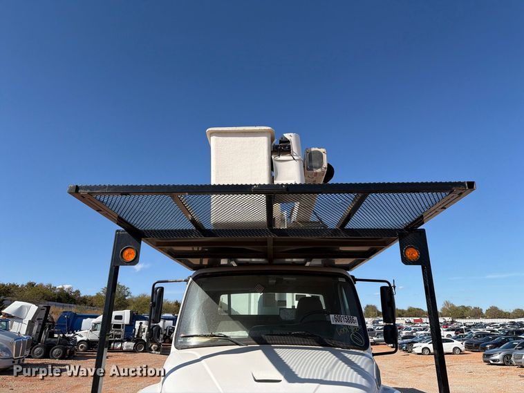 image for item YA4107 2020 Freightliner Business Class M2 forestry bucket truck