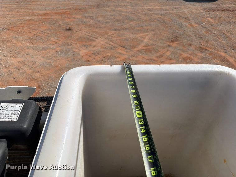 image for item YA4107 2020 Freightliner Business Class M2 forestry bucket truck