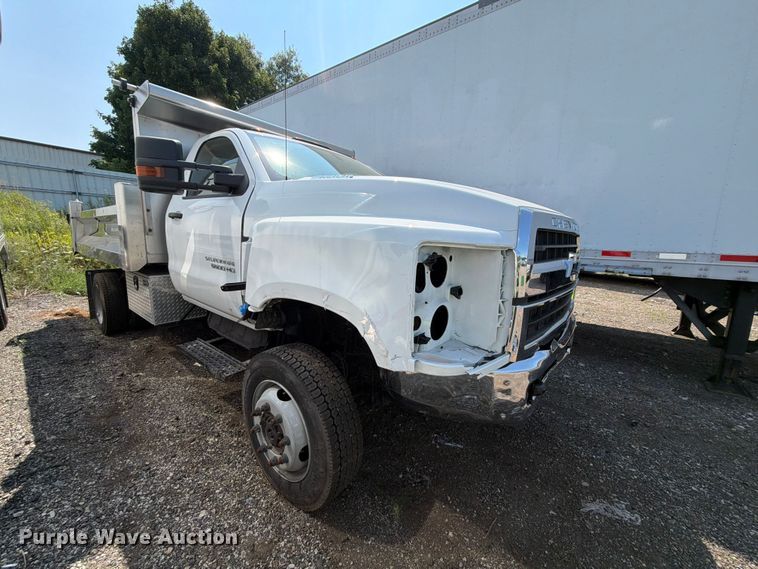image for item YA4247 2024 Chevrolet Silverado 5500HD dump truck