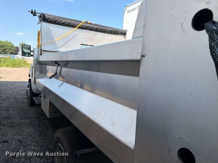 image for item YA4247 2024 Chevrolet Silverado 5500HD dump truck