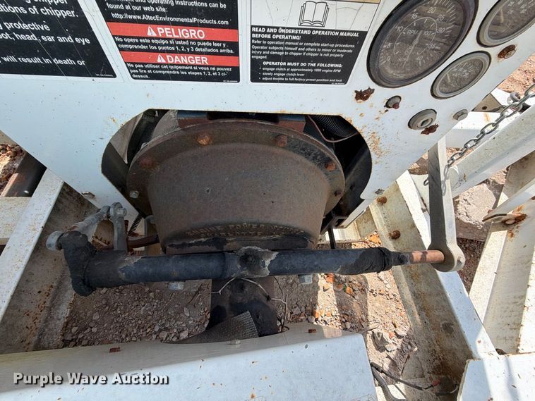 image for item YA4393 2009 Altec WC126 wood chipper