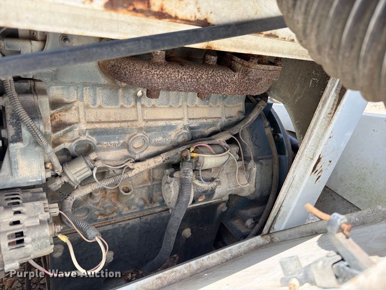 image for item YA4393 2009 Altec WC126 wood chipper