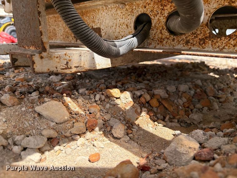 image for item YA4393 2009 Altec WC126 wood chipper