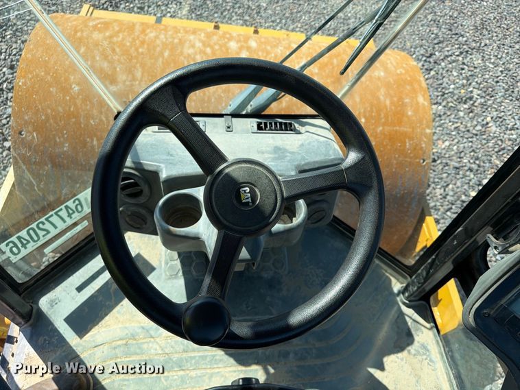 image for item YA4576 2019 Caterpillar CS56B single drum vibratory roller