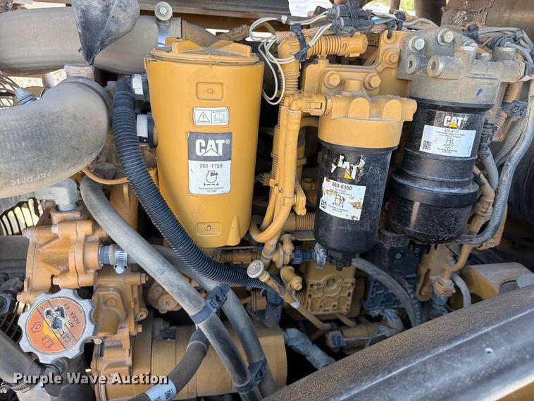 image for item YA4576 2019 Caterpillar CS56B single drum vibratory roller