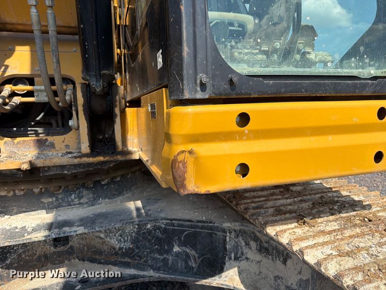 image for item YA4577 2019 Caterpillar 335FL CR excavator