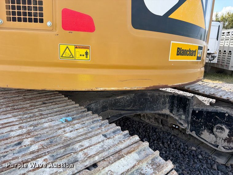 image for item YA4577 2019 Caterpillar 335FL CR excavator