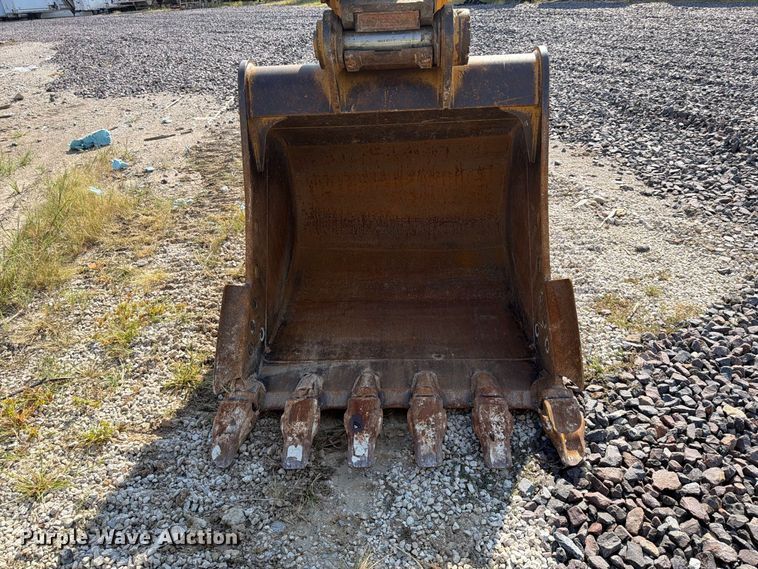 image for item YA4577 2019 Caterpillar 335FL CR excavator
