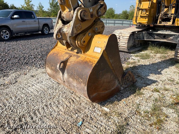 image for item YA4577 2019 Caterpillar 335FL CR excavator