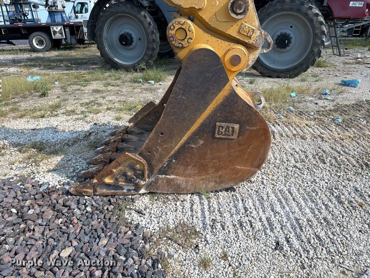 image for item YA4577 2019 Caterpillar 335FL CR excavator