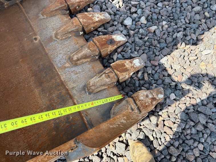 image for item YA4577 2019 Caterpillar 335FL CR excavator
