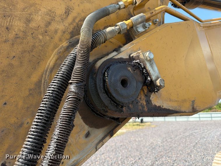 image for item YA4577 2019 Caterpillar 335FL CR excavator