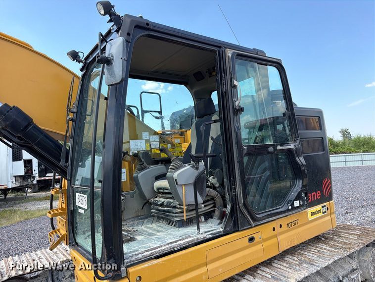 image for item YA4577 2019 Caterpillar 335FL CR excavator