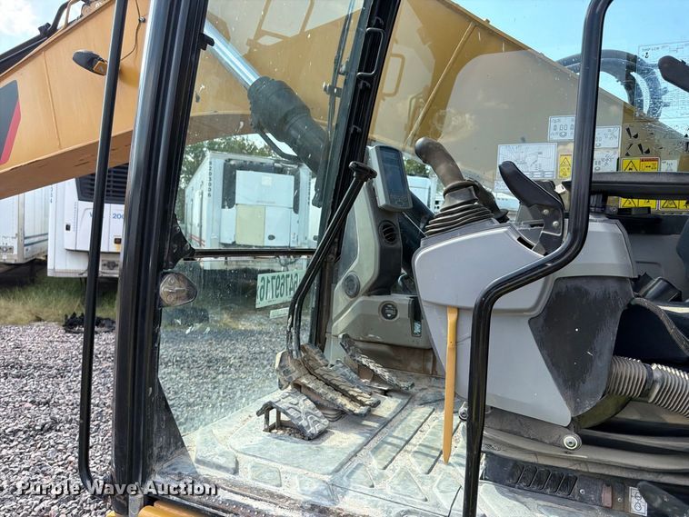 image for item YA4577 2019 Caterpillar 335FL CR excavator
