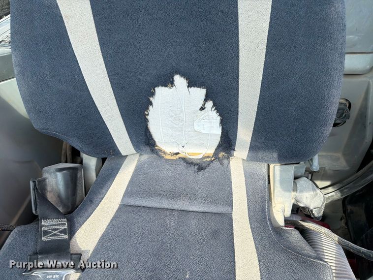 image for item YA4577 2019 Caterpillar 335FL CR excavator