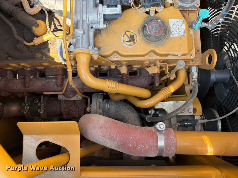 image for item YA4577 2019 Caterpillar 335FL CR excavator