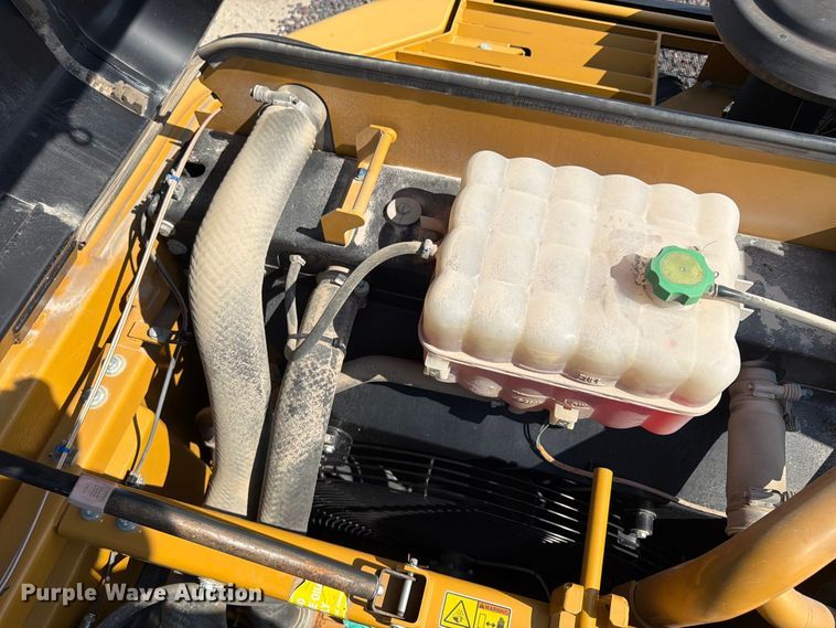 image for item YA4577 2019 Caterpillar 335FL CR excavator