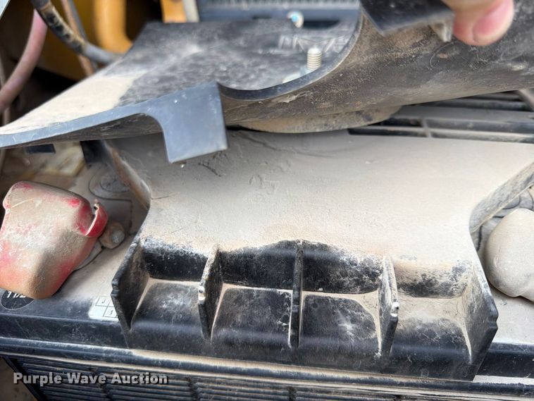 image for item YA4577 2019 Caterpillar 335FL CR excavator