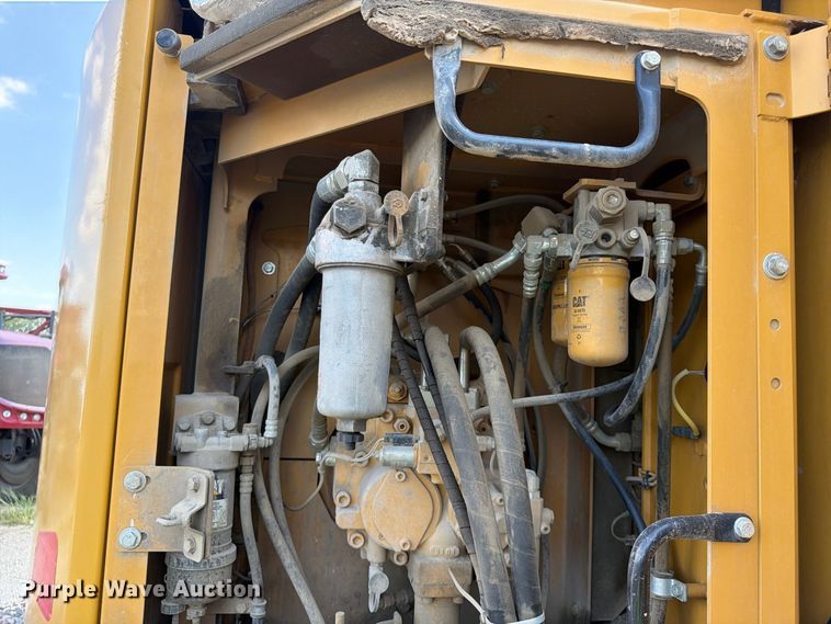 image for item YA4577 2019 Caterpillar 335FL CR excavator