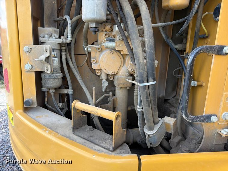 image for item YA4577 2019 Caterpillar 335FL CR excavator