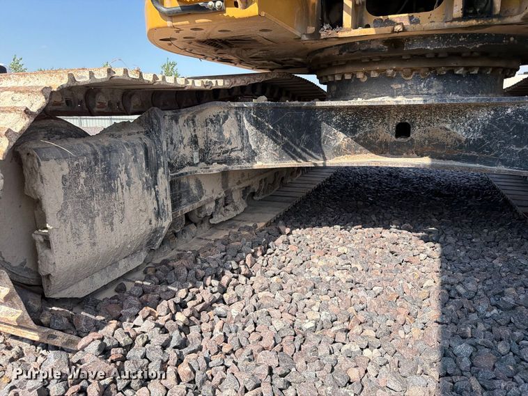 image for item YA4577 2019 Caterpillar 335FL CR excavator