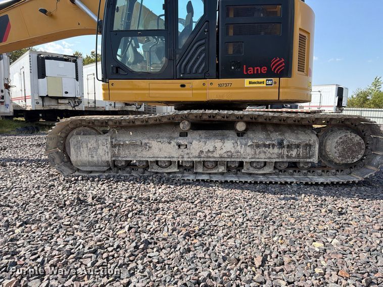 image for item YA4577 2019 Caterpillar 335FL CR excavator