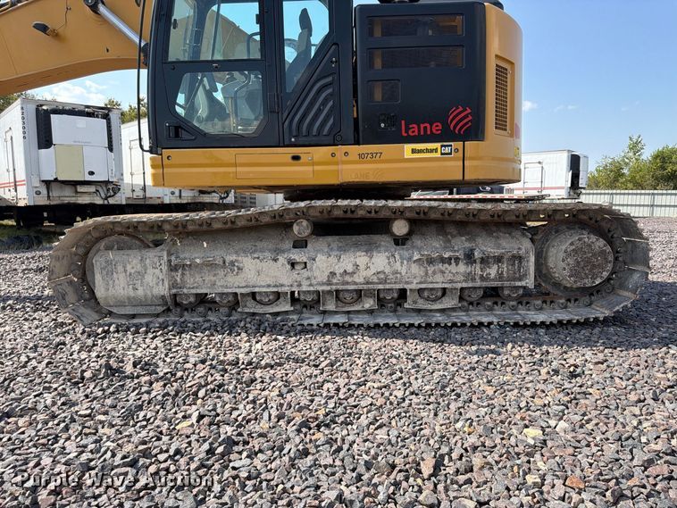 image for item YA4577 2019 Caterpillar 335FL CR excavator