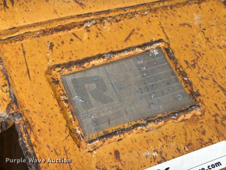 image for item YA4578 Rockland excavator rock bucket