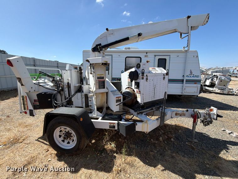 image for item YA4590 2017 Altec DC1317 wood chipper