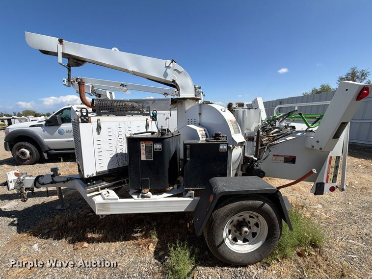 image for item YA4590 2017 Altec DC1317 wood chipper