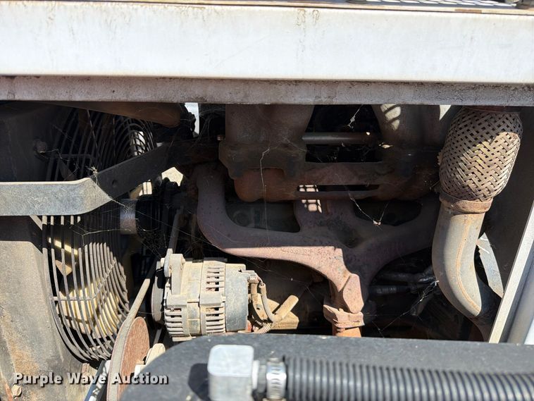 image for item YA4590 2017 Altec DC1317 wood chipper