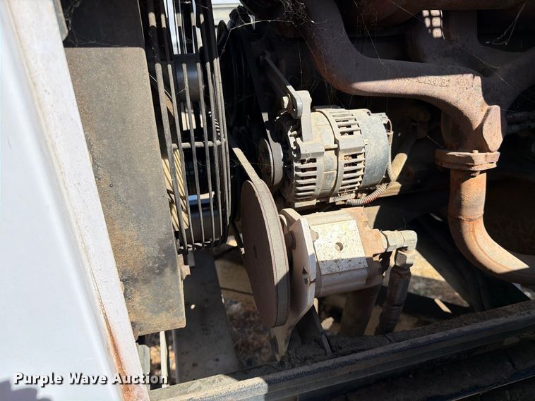 image for item YA4590 2017 Altec DC1317 wood chipper