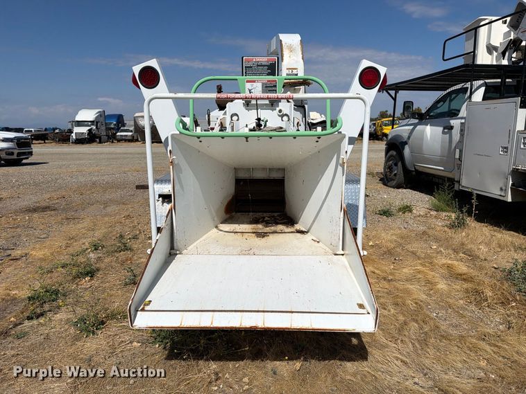 image for item YA4592 2008 Altec DC 1217 wood chipper