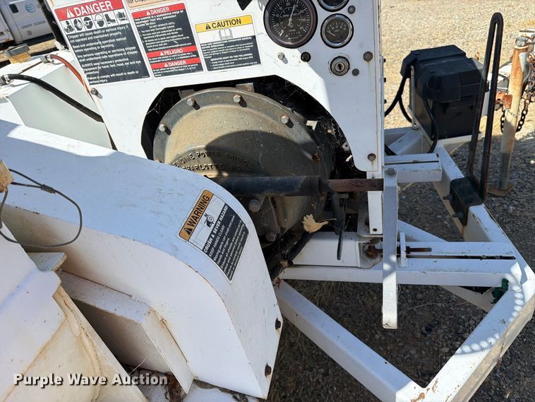 image for item YA4592 2008 Altec DC 1217 wood chipper