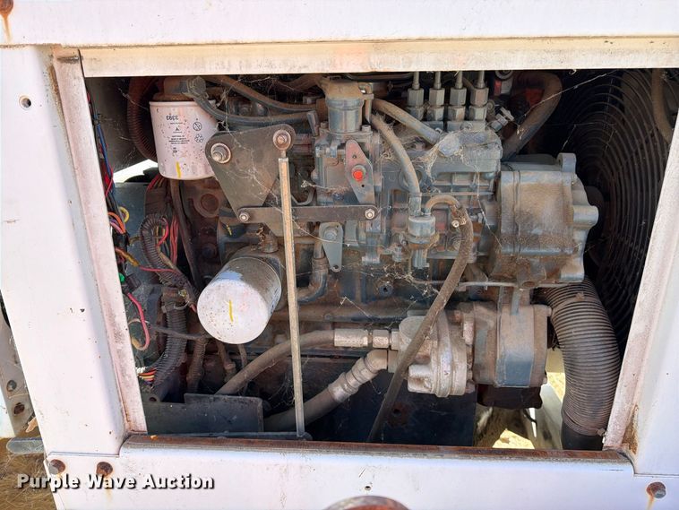 image for item YA4592 2008 Altec DC 1217 wood chipper