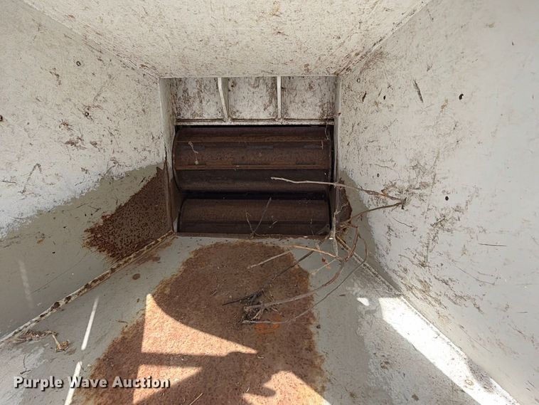 image for item YA4593 2008 Altec DC1217 wood chipper