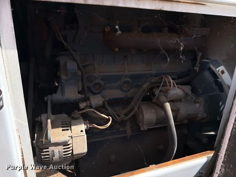 image for item YA4593 2008 Altec DC1217 wood chipper