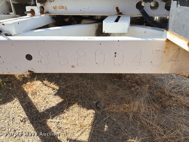 image for item YA4593 2008 Altec DC1217 wood chipper